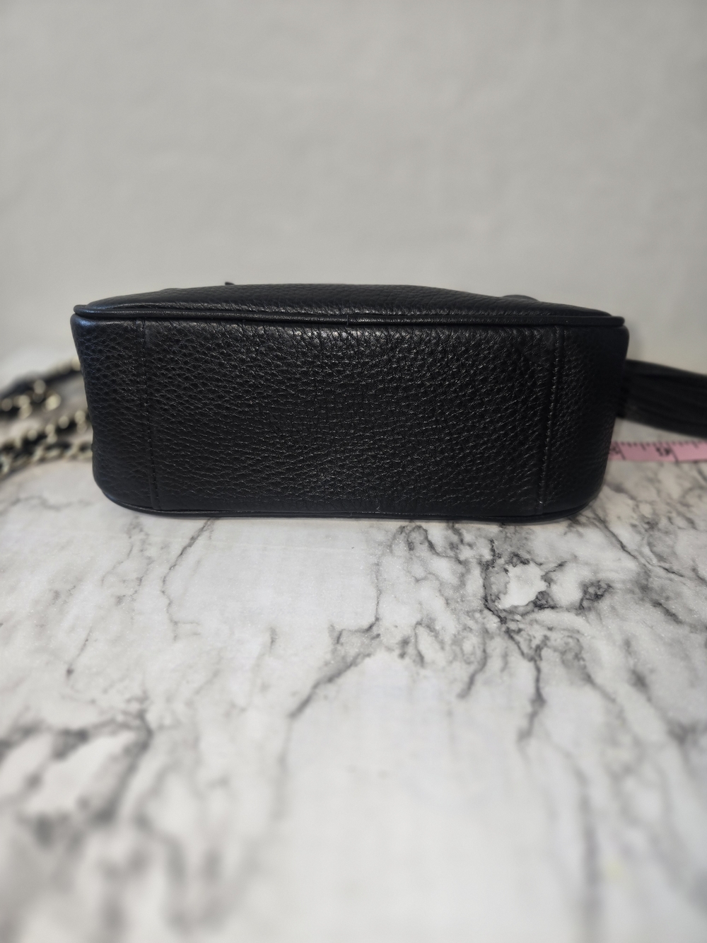 Tory Burch Black Pebbled Leather Chain Strap Crossbody - Picture 6 of 8